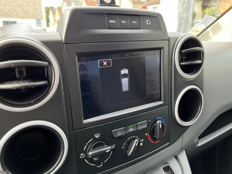 Photo 23 de l'offre de CITROEN BERLINGO 1.6 BHDI S&S 100 BUSINESS GPS CLIM à 13990€ chez Triplo auto