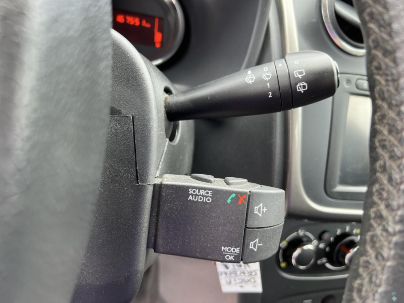Photo 48 de l'offre de DACIA SANDERO 1.5 DCI 90 STEPWAY PRESTIGE GPS à 7490€ chez Triplo auto