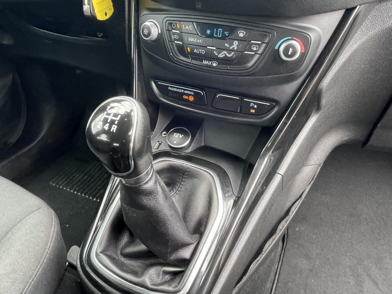 Photo 33 de l'offre de FORD B MAX 1.6 TDCI 95 TITANIUM   CAMERA à 8490€ chez Triplo auto
