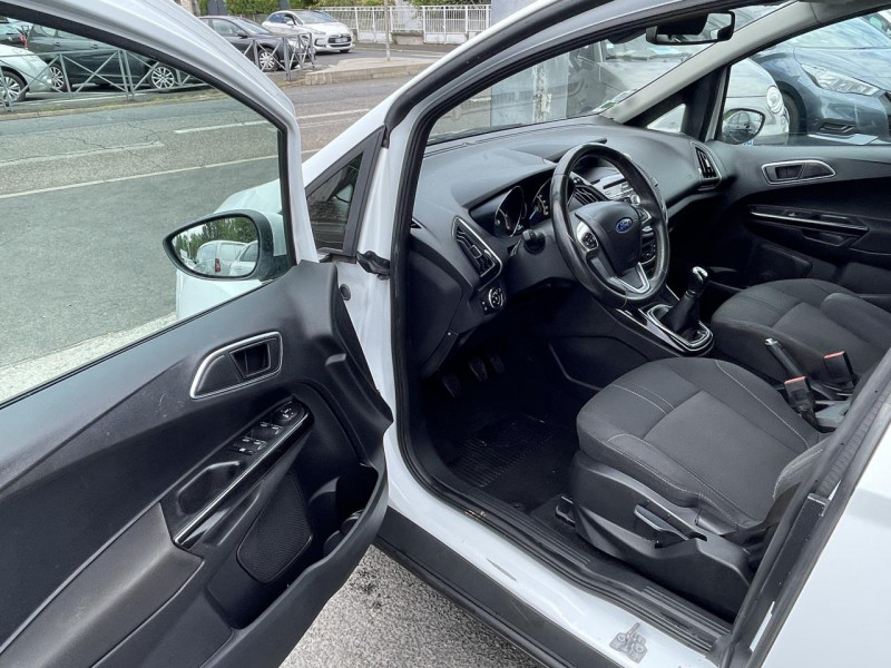 Photo 25 de l'offre de FORD B MAX 1.6 TDCI 95 TITANIUM   CAMERA à 8490€ chez Triplo auto
