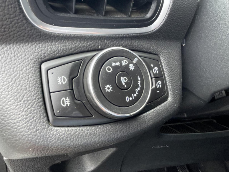 Photo 21 de l'offre de FORD B MAX 1.6 TDCI 95 TITANIUM   CAMERA à 8490€ chez Triplo auto
