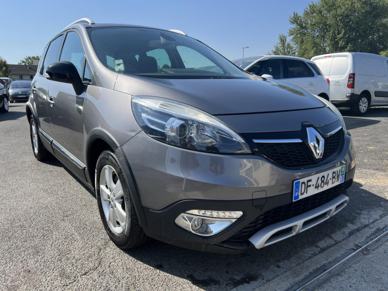 Photo 19 de l'offre de RENAULT SCENIC XMOD 1.5 DCI 110 BUSINESS GPS à 8990€ chez Triplo auto
