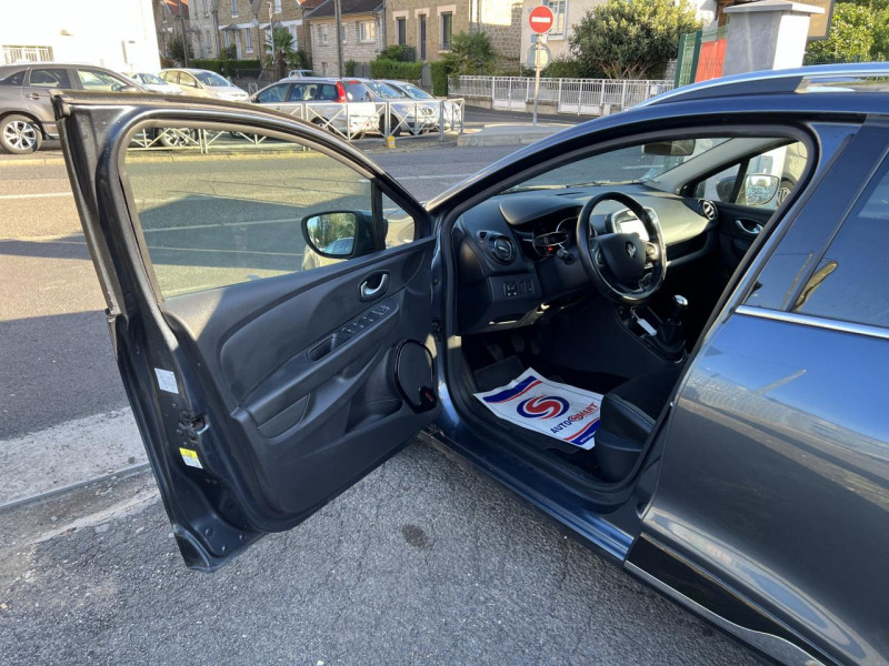 Photo 41 de l'offre de RENAULT CLIO ESTATE 1.5 DCI 90 INTENS GPS à 14490€ chez Triplo auto