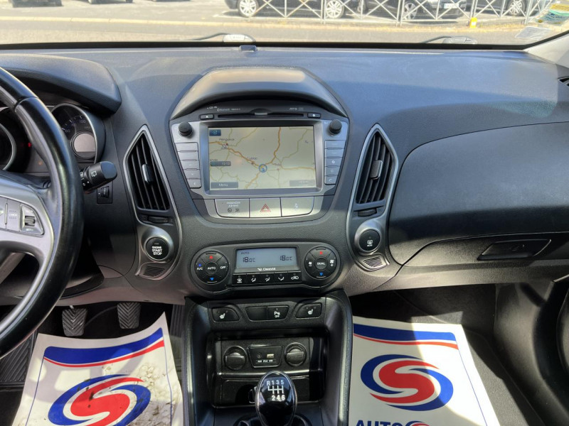 Photo 16 de l'offre de HYUNDAI IX35 1.7 CRDI 115 PACK PREMIUM GPS   TOIT OUVRANT à 13990€ chez Triplo auto