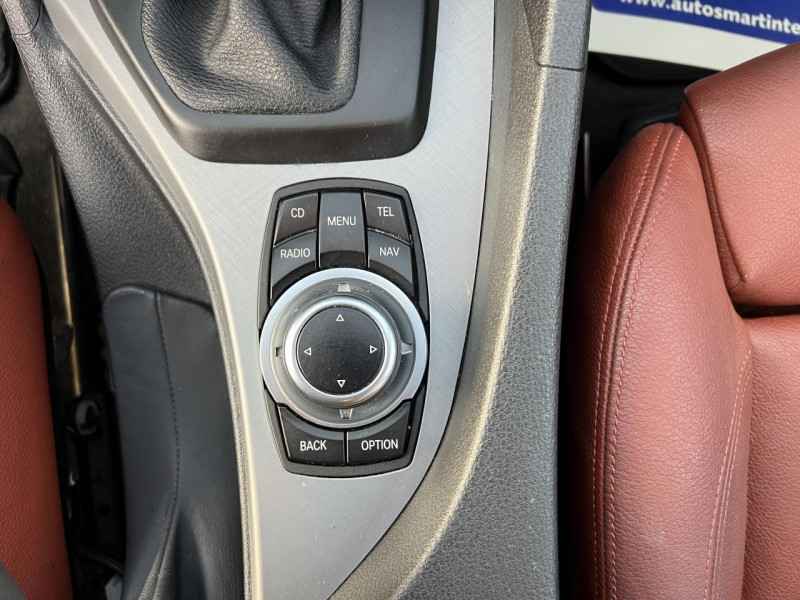 Photo 15 de l'offre de BMW X1 XDRIVE 23D  E84 LUXE GPS   CUIR à 14990€ chez Triplo auto
