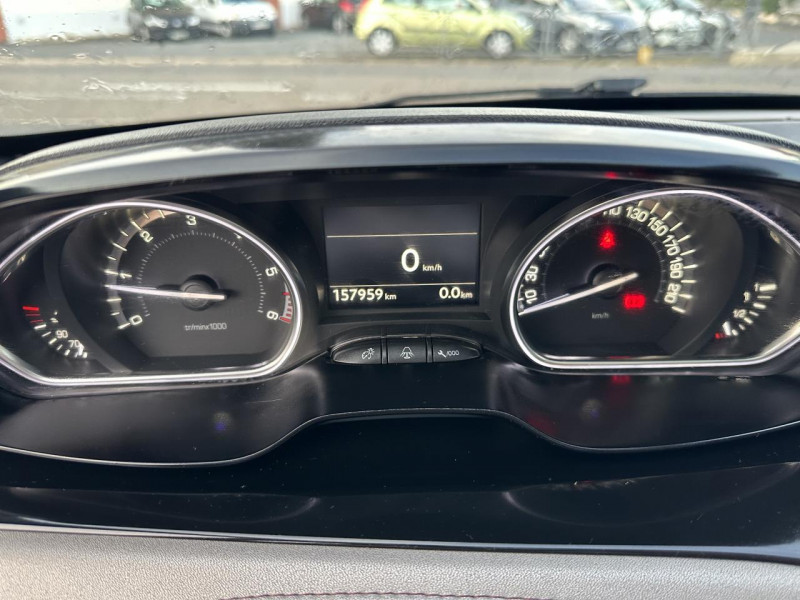 Photo 24 de l'offre de PEUGEOT 208 1.6 E-HDI 115 XY JBL GPS   TOIT PANO à 9990€ chez Triplo auto