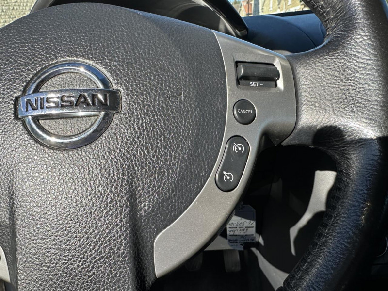 Photo 34 de l'offre de NISSAN QASHQAI 1.5 DCI 110 ACENTA   DISTRI OK à 9990€ chez Triplo auto