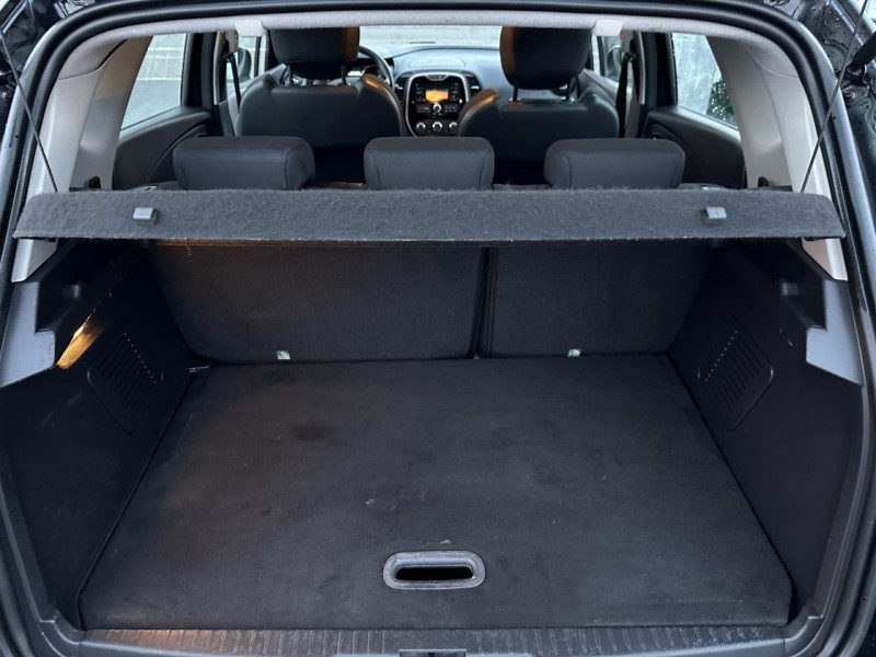 Photo 13 de l'offre de RENAULT CAPTUR 1.5 DCI 90 ZEN CLIM   DISTRI OK à 9990€ chez Triplo auto