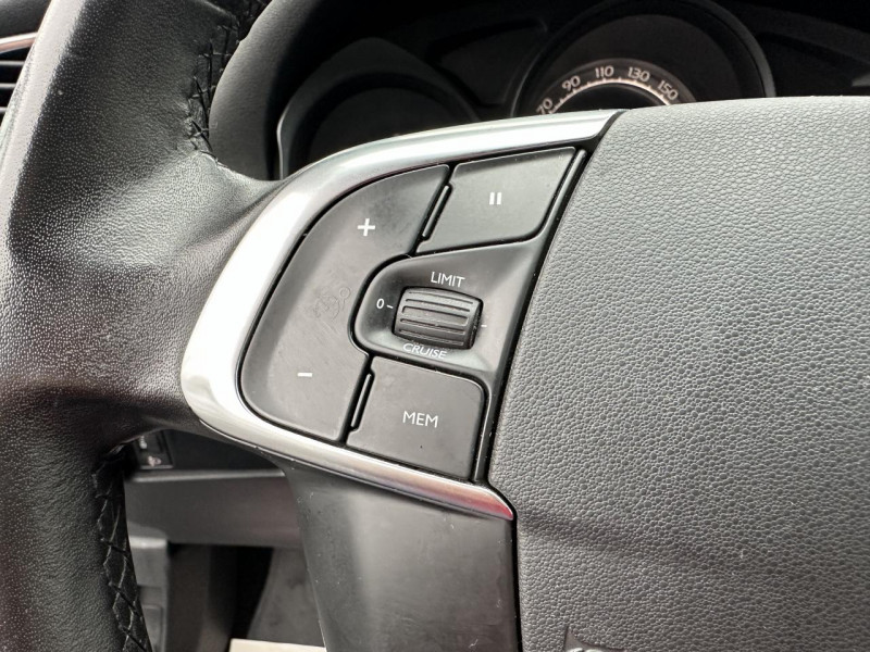 Photo 26 de l'offre de CITROEN C4 1.6 HDI 90 MILLENIUM GPS à 8990€ chez Triplo auto