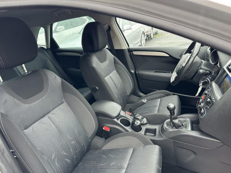 Photo 18 de l'offre de CITROEN C4 1.6 HDI 90 MILLENIUM GPS à 8990€ chez Triplo auto