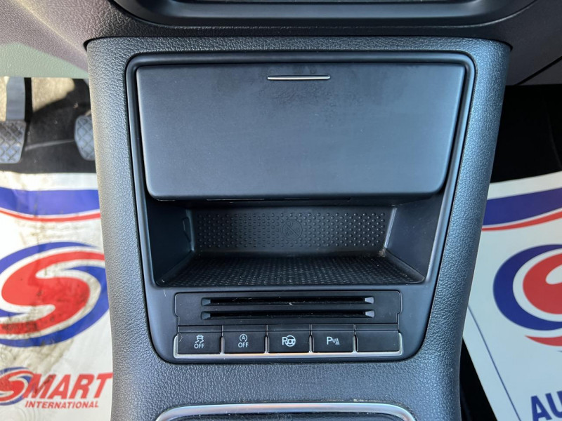 Photo 16 de l'offre de VOLKSWAGEN TIGUAN 2.0 TDI 110 CARAT GPS CUIR DISTRI OK à 13490€ chez Triplo auto