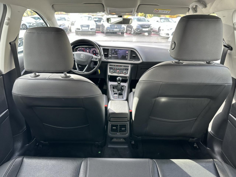 Photo 13 de l'offre de SEAT LEON 1.2 TSI 110 S&S URBAN ADVANCED CUIR GPS CAMERA à 15990€ chez Triplo auto