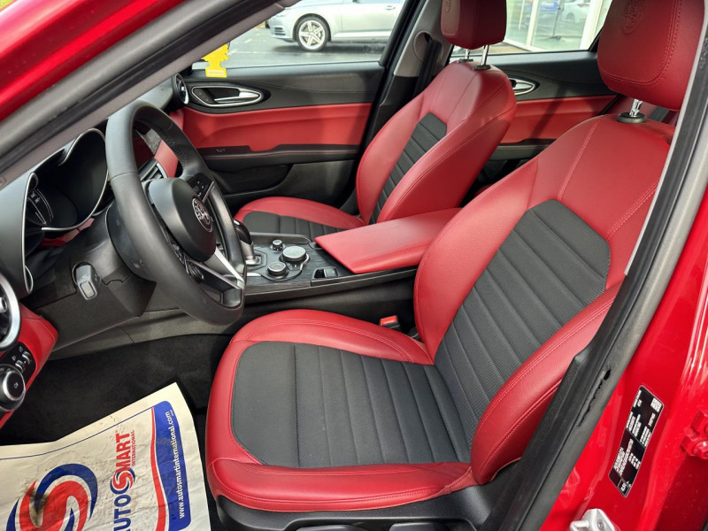 Photo 17 de l'offre de ALFA ROMEO GIULIA 2.2 D 136 BVA SUPER CUIR ROUGE GPS à 20990€ chez Triplo auto
