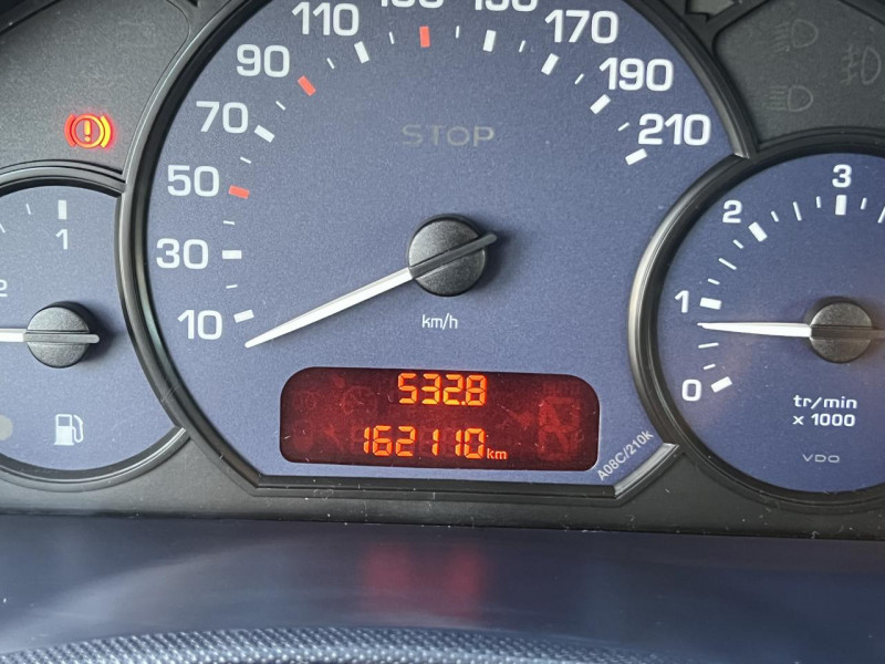 Photo 20 de l'offre de PEUGEOT 1007  1.4 HDI TRENDY   CLIM à 4990€ chez Triplo auto