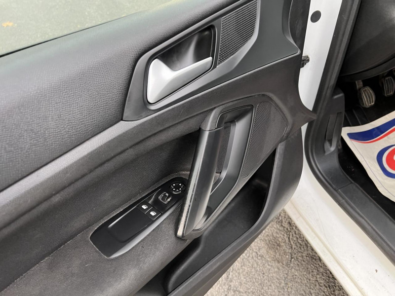 Photo 43 de l'offre de PEUGEOT 308 II SW 1.6 BHDI S&S 100 ACCESS à 10990€ chez Triplo auto