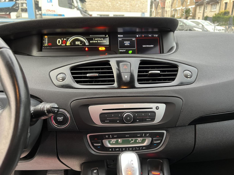 Photo 18 de l'offre de RENAULT SCENIC GRAND 7P 1.5 DCI 110 EDC BUSINESS à 12990€ chez Triplo auto