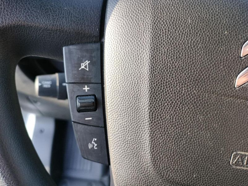 Photo 45 de l'offre de CITROEN JUMPER III CLUB 2.0 BHDI 110 CLIM TVA à 23490€ chez Triplo auto