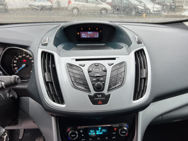 Photo 17 de l'offre de FORD C MAX 1.6 TDCI 115 TITANIUM à 7990€ chez Triplo auto