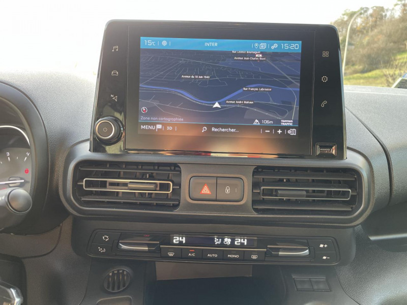 Photo 13 de l'offre de CITROEN BERLINGO III 1.5 BHDI S&S 100 M SHINE GPS à 23990€ chez Triplo auto