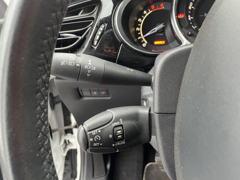 Photo 36 de l'offre de DS DS3  à 13990€ chez Triplo auto