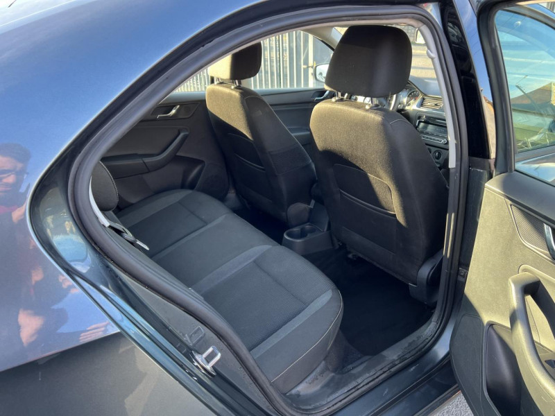 Photo 30 de l'offre de SKODA RAPID 1.6 TDI - 90 GREENTEC AMBITION CLIM   RADAR AR à 8490€ chez Triplo auto