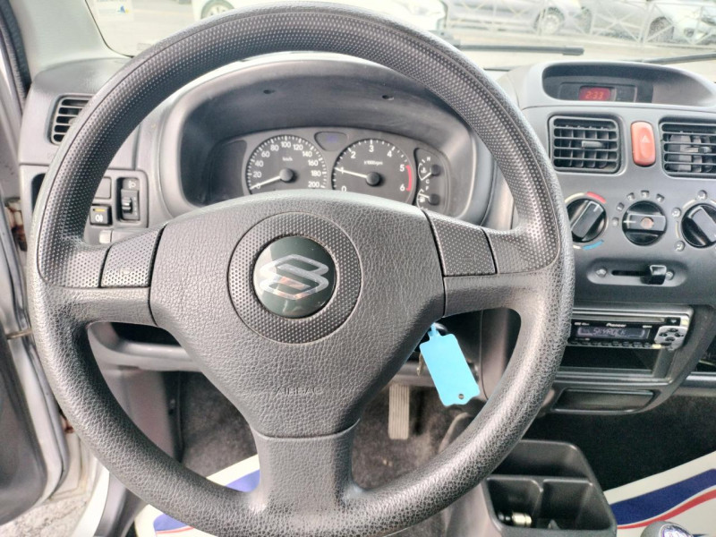 Photo 44 de l'offre de SUZUKI WAGON R  WAGON R  1.3I VVT GL  à 5490€ chez Triplo auto
