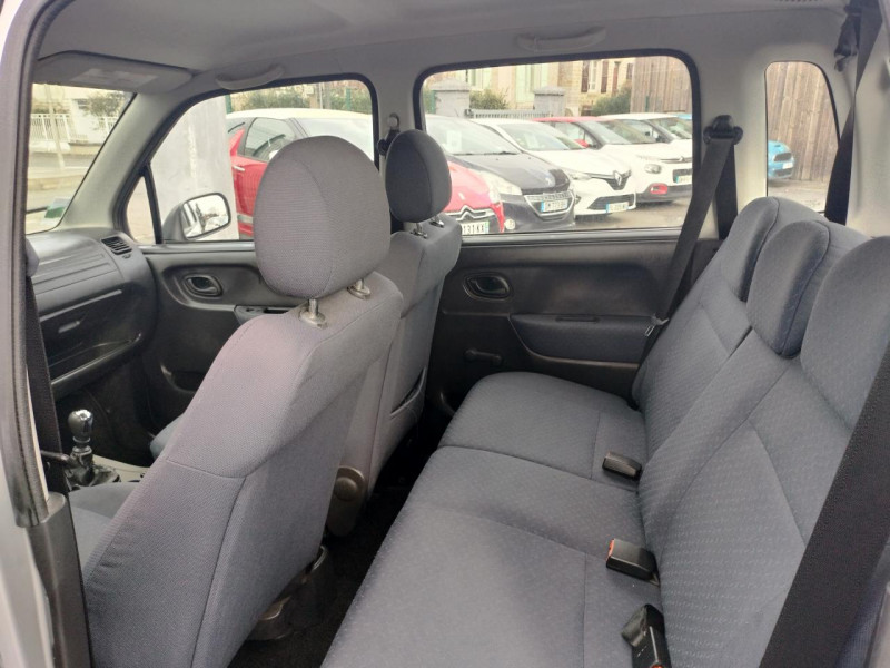 Photo 38 de l'offre de SUZUKI WAGON R  WAGON R  1.3I VVT GL  à 5490€ chez Triplo auto