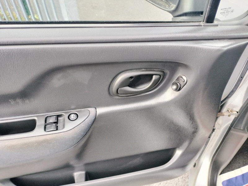 Photo 41 de l'offre de SUZUKI WAGON R  WAGON R  1.3I VVT GL  à 5490€ chez Triplo auto