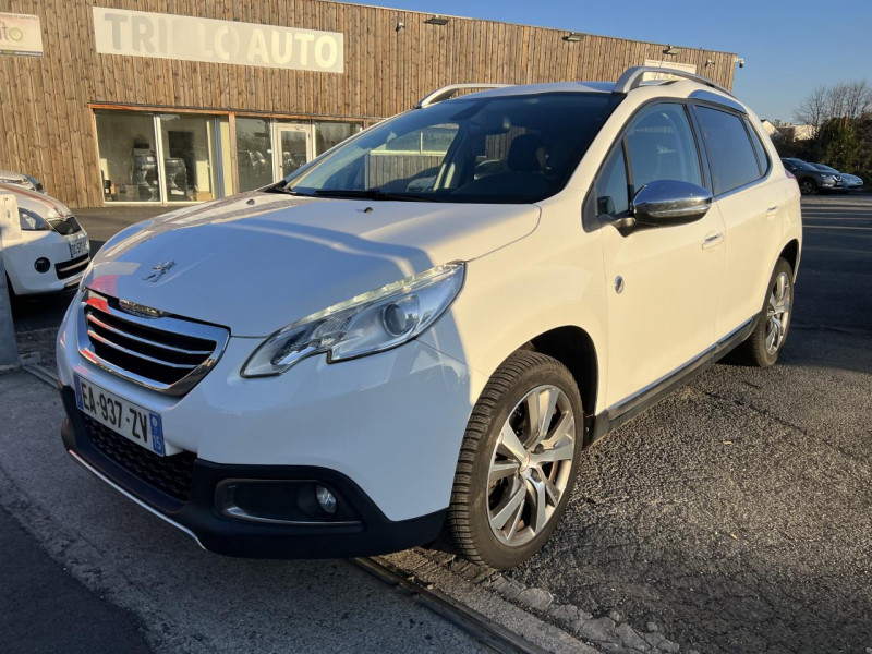 Photo 21 de l'offre de PEUGEOT 2008 1.2I PURETECH S&S - 110  CROSSWAY GPS CLIM   ATTELAGE à 12490€ chez Triplo auto