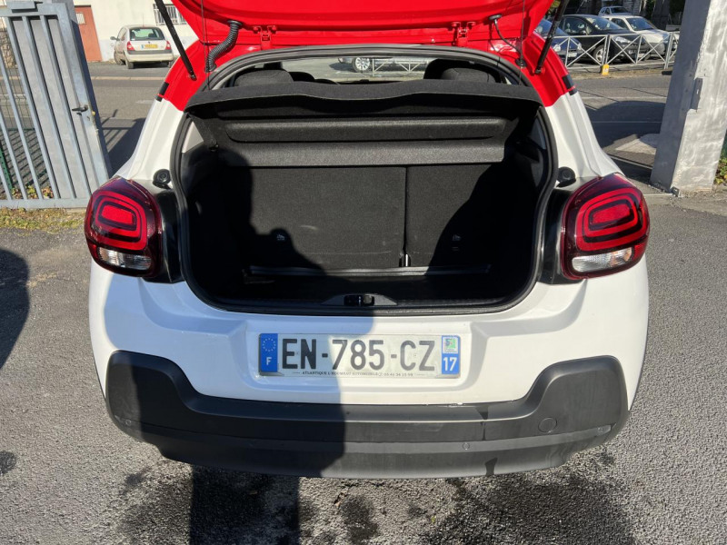 Photo 25 de l'offre de CITROEN C3 1.2 PURETECH - 82  SHINE GPS   CLIM à 11990€ chez Triplo auto