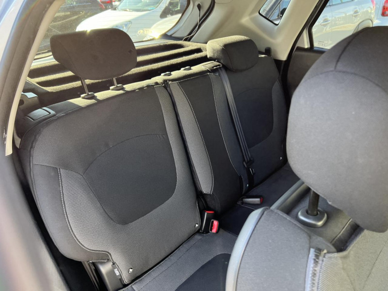 Photo 11 de l'offre de RENAULT CAPTUR 1.2 TCE - 120 BV EDC INTENS GPS   CLIM à 14490€ chez Triplo auto
