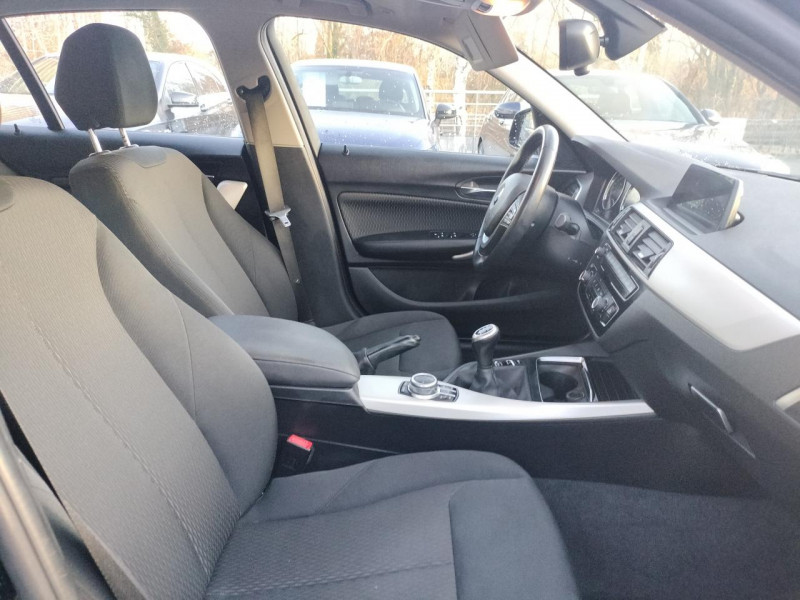 Photo 33 de l'offre de BMW SERIE 1 116I LOUNGE GPS   CLIM à 17990€ chez Triplo auto