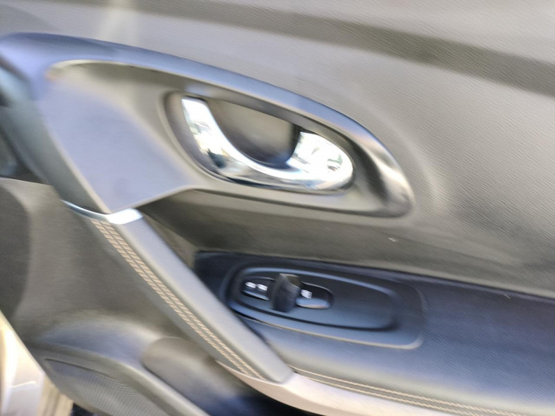 Photo 32 de l'offre de RENAULT KADJAR 1.2 ENERGY TCE - 130  BUSINESS GPS   CLIM à 17990€ chez Triplo auto