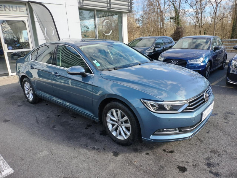 Photo 24 de l'offre de VOLKSWAGEN PASSAT 1.4 TSI ACT - 150 CONFORTLINE GPS   CLIM à 15990€ chez Triplo auto