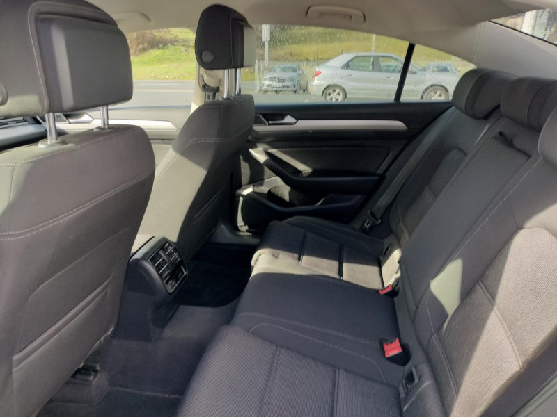 Photo 39 de l'offre de VOLKSWAGEN PASSAT 1.4 TSI ACT - 150 CONFORTLINE GPS   CLIM à 15990€ chez Triplo auto
