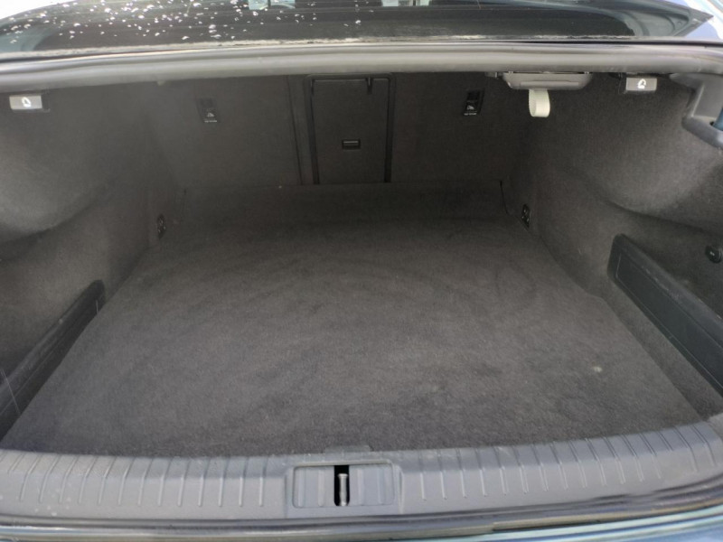Photo 26 de l'offre de VOLKSWAGEN PASSAT 1.4 TSI ACT - 150 CONFORTLINE GPS   CLIM à 15990€ chez Triplo auto