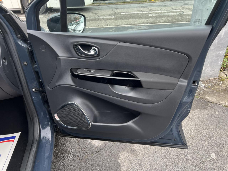Photo 33 de l'offre de RENAULT CAPTUR 0.9 ENERGY TCE - 90  INTENS GPS   CLIM à 12990€ chez Triplo auto