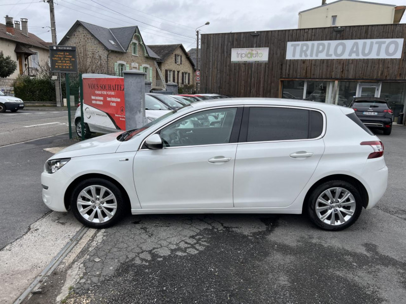 Photo 2 de l'offre de PEUGEOT 308  1.2I PURETECH S&S - 110 STYLE GPS   CLIM   RADAR AR à 12490€ chez Triplo auto