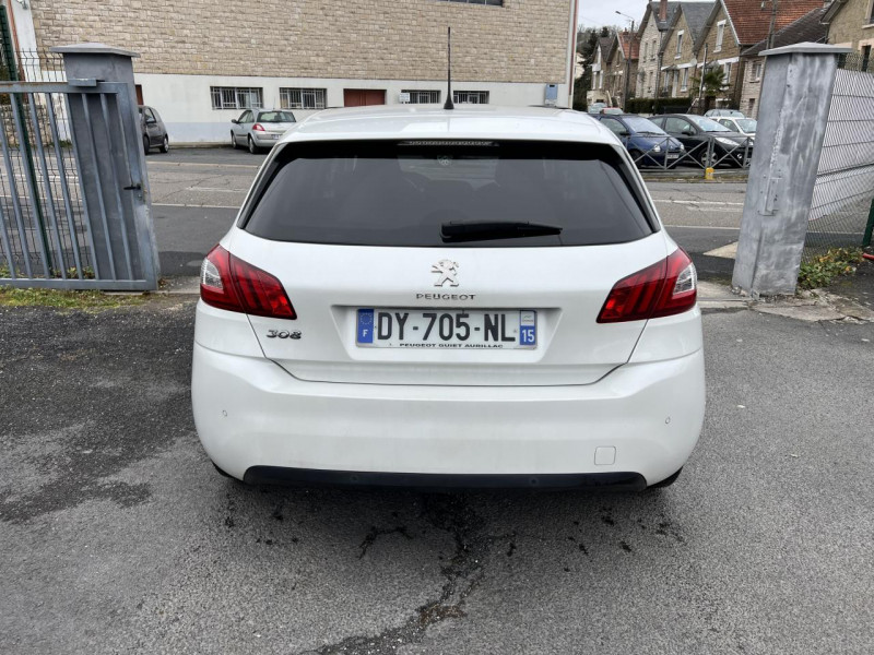 Photo 4 de l'offre de PEUGEOT 308  1.2I PURETECH S&S - 110 STYLE GPS   CLIM   RADAR AR à 12490€ chez Triplo auto