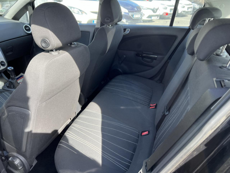 Photo 38 de l'offre de OPEL CORSA 1.3 CDTI - 75 ECOFLEX ENJOY CLIM à 6490€ chez Triplo auto