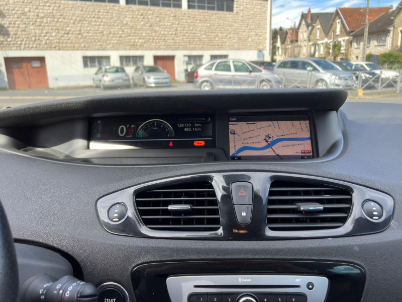 Photo 19 de l'offre de RENAULT SCENIC 1.5 ENERGY DCI - 110 BOSE GPS   CAMERA AR à 11990€ chez Triplo auto