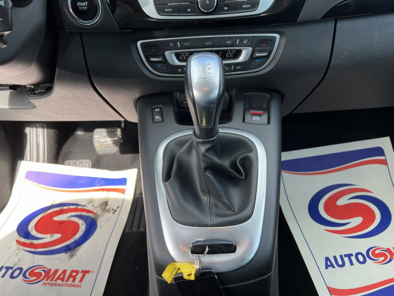 Photo 17 de l'offre de RENAULT SCENIC 1.5 ENERGY DCI - 110 BOSE GPS   CAMERA AR à 11990€ chez Triplo auto