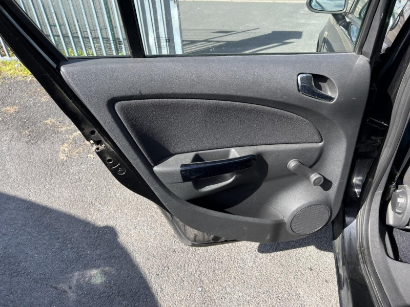 Photo 36 de l'offre de OPEL CORSA 1.3 CDTI - 75 ECOFLEX ENJOY CLIM à 6490€ chez Triplo auto
