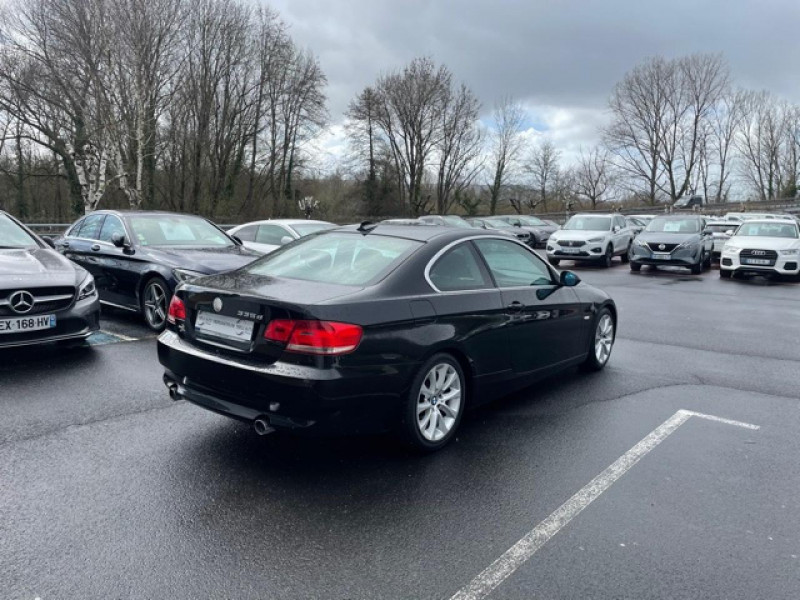 Photo 5 de l'offre de BMW SERIE 3 335D COUPé LUXE - BVA CLIM à 15990€ chez Triplo auto