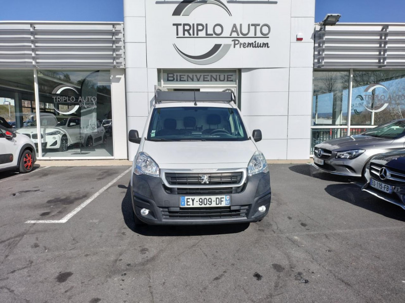 Photo 2 de l'offre de PEUGEOT PARTNER 1.6 BLUEHDI S&S - 100 PREMIUM PACK CLIM   ATTELAGE à 14990€ chez Triplo auto