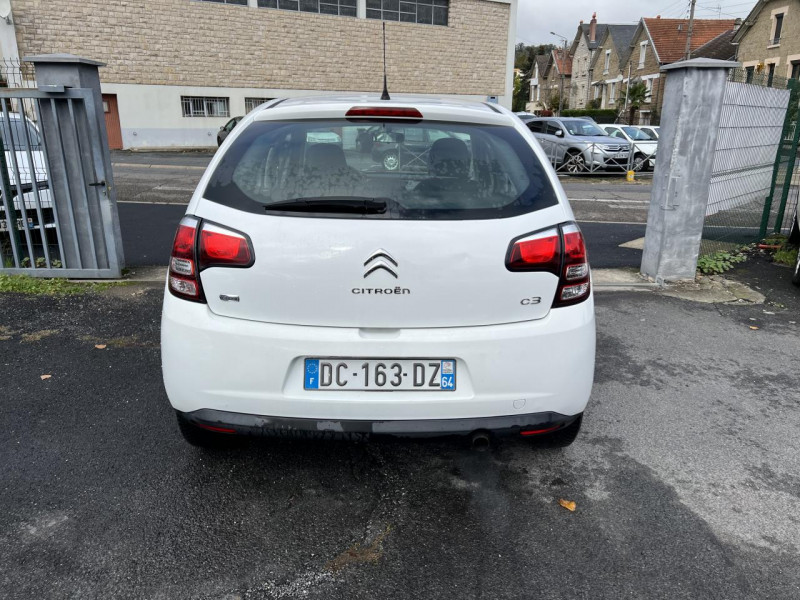 Photo 4 de l'offre de CITROEN C3 1.4 E-HDI 70 BVA BMP CONFORT CLIM à 8990€ chez Triplo auto