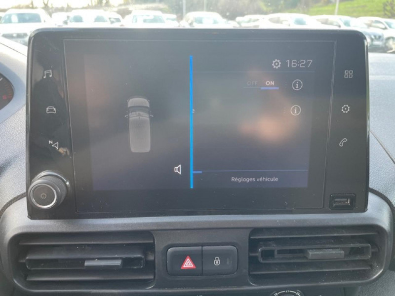 Photo 13 de l'offre de PEUGEOT PARTNER 1.6 BLUEHDI S&S - 100 ASPHALT LONG GPS à 14990€ chez Triplo auto