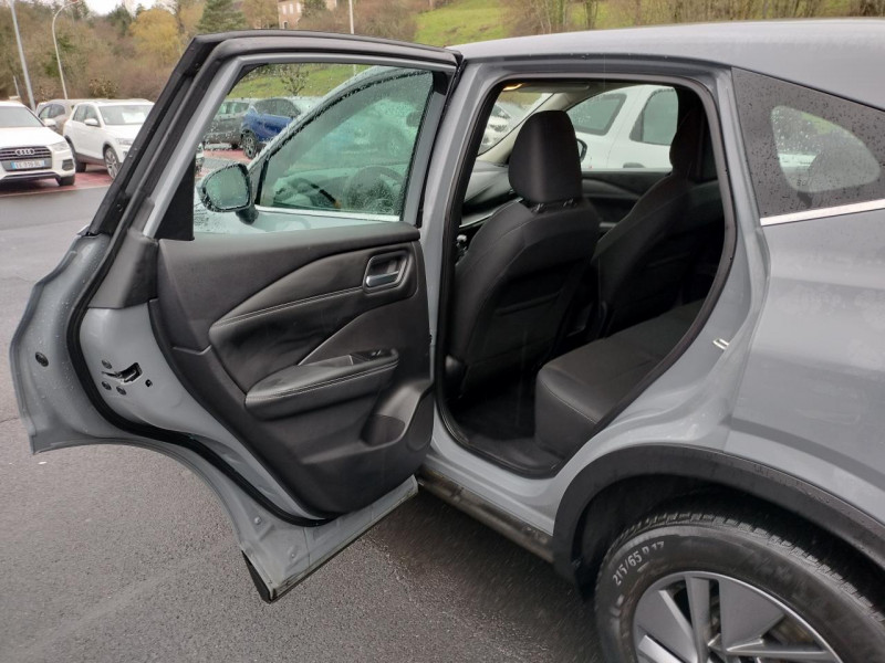 Photo 34 de l'offre de NISSAN QASHQAI 1.3 MILD HYBRID - 140  N-CONNECTA  à 29990€ chez Triplo auto