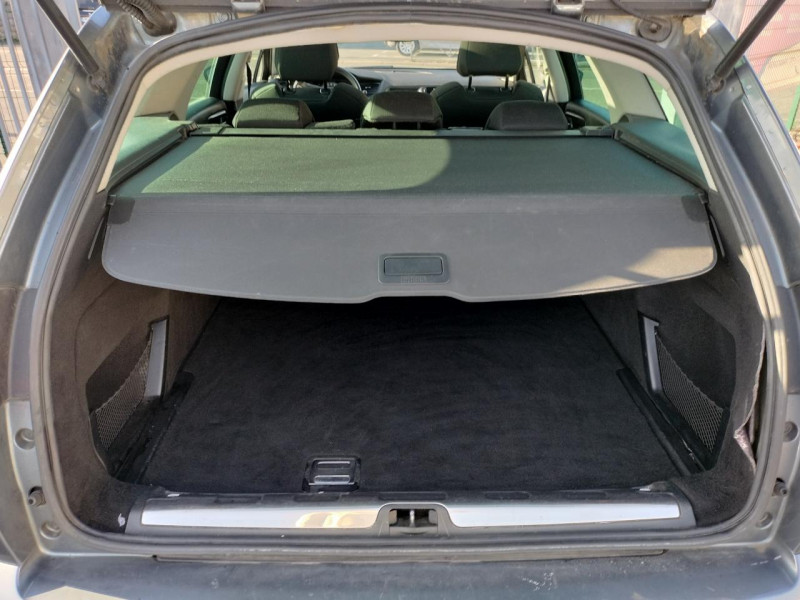 Photo 25 de l'offre de CITROEN C5  TOURER 2.0 HDI - 140 CONFORT TOIT PANO   GPS à 6990€ chez Triplo auto