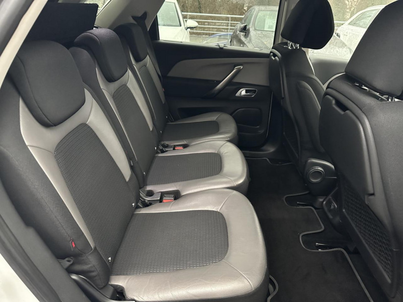 Photo 11 de l'offre de CITROEN C4 PICASSO 2.0 BHDI 150 S&S SHINE GPS CAMERA à 16990€ chez Triplo auto